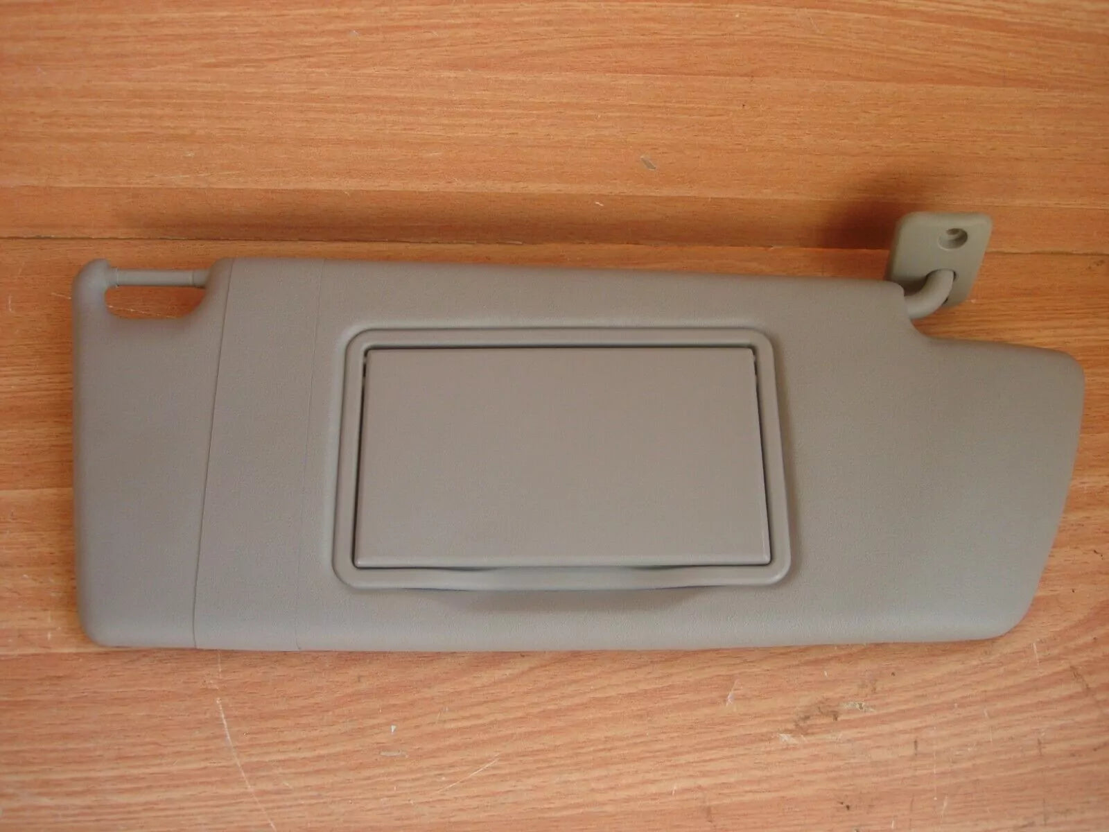 Sun Visor Right RHD fits Opel Vauxhall Zafira B Vectra C Signum 24451548 Genuine View Close