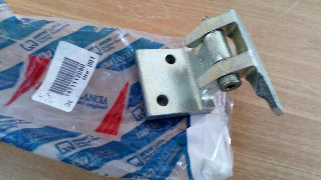 Door Hinge Front Lower Right fits Fiat Scudo Ulysse Lancia Z 1471112080 Genuine View Rear