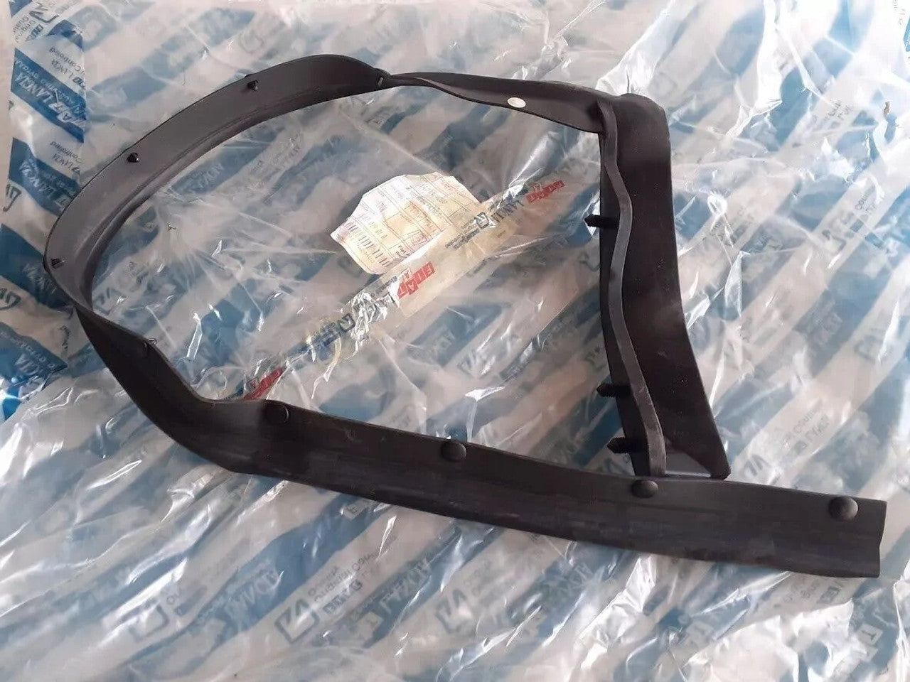 Sliding Door Seal Lower Right fits Fiat Scudo 1474574080 Genuine View Rear