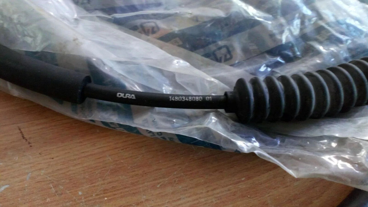 Clutch Cable fits Fiat Ulysse Scudo 1480348080 Genuine View Close Up Rear