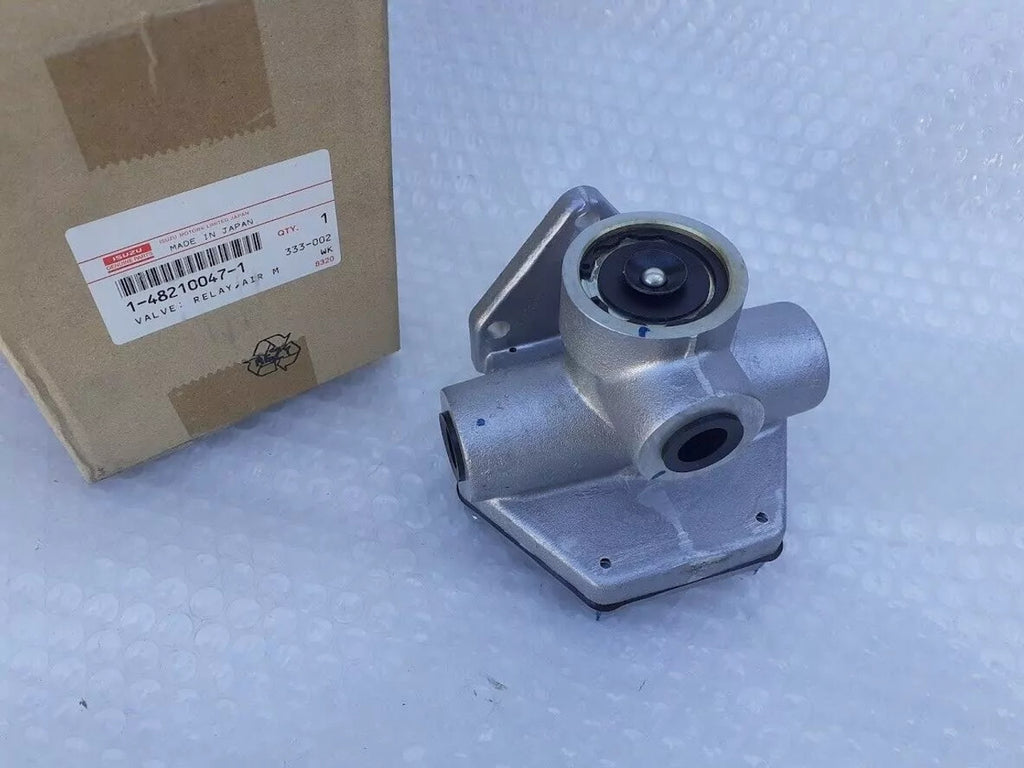 Brake Air Relay Valve fits Isuzu CHR CJR CQR 1482100471 Genuine View Front