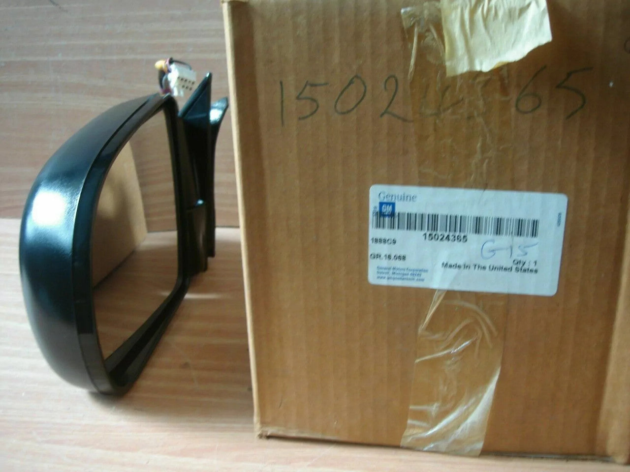 Wing Mirror Left fits Chevrolet Blazer GMC Jimmy 4.3 15024365 Genuine View Front