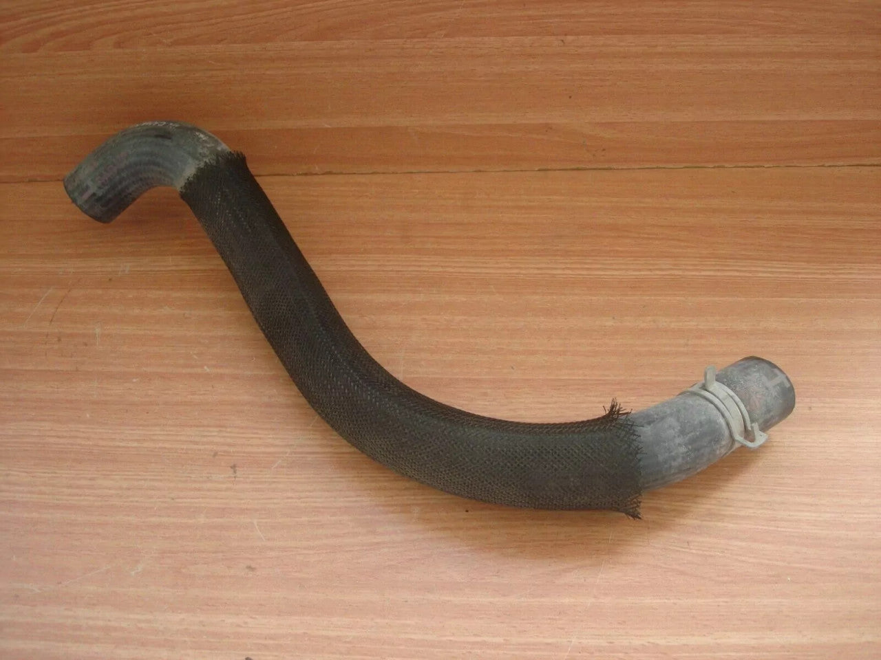 Radiator Hose Upper fits Chevrolet Blazer GMC Jimmy 4.3 V6 15049758 Genuine View Front