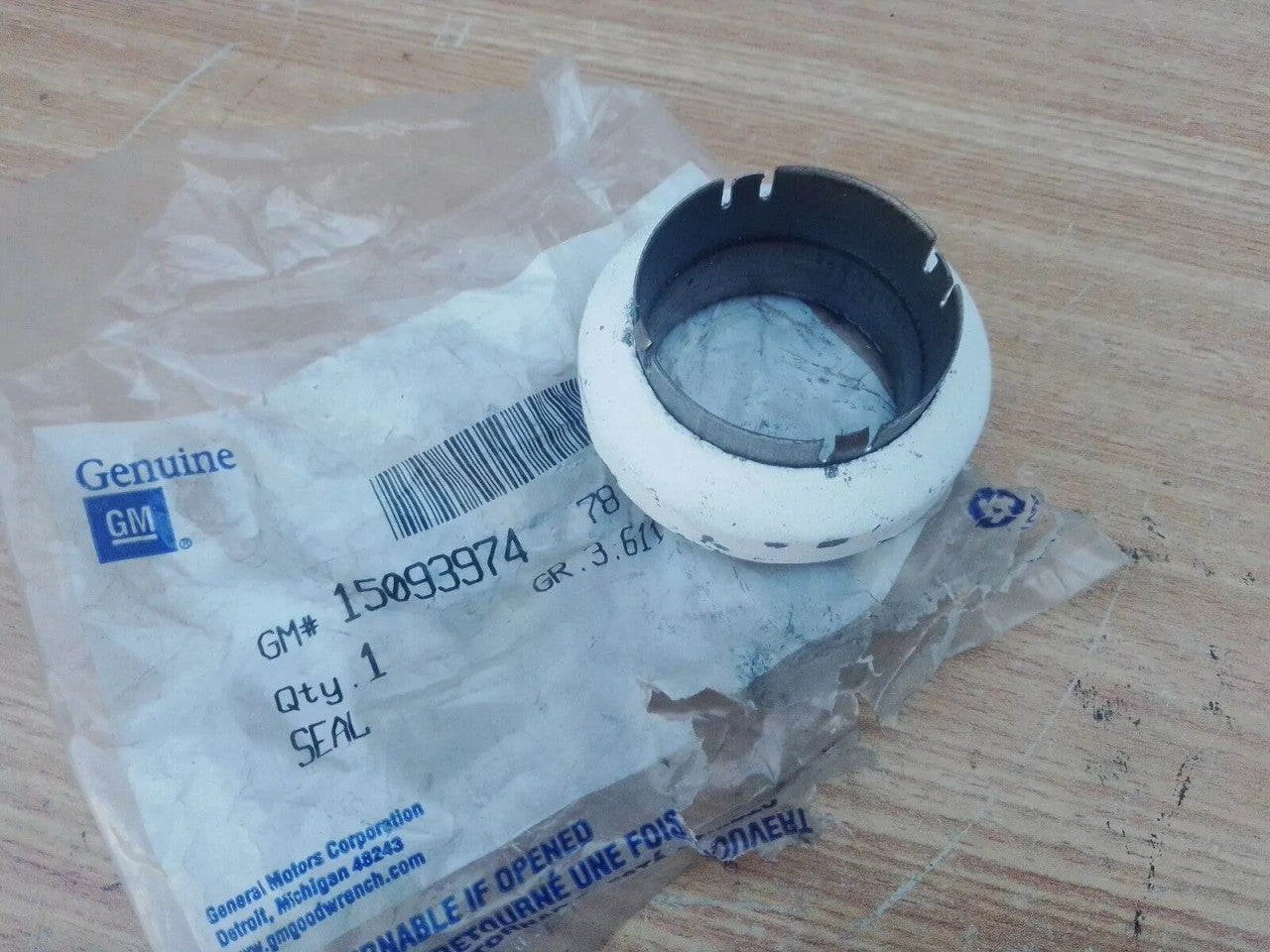 Exhaust Pipe to Manifold Gasket fits Chevrolet Blazer GMC Jimmy 15093974 View Front