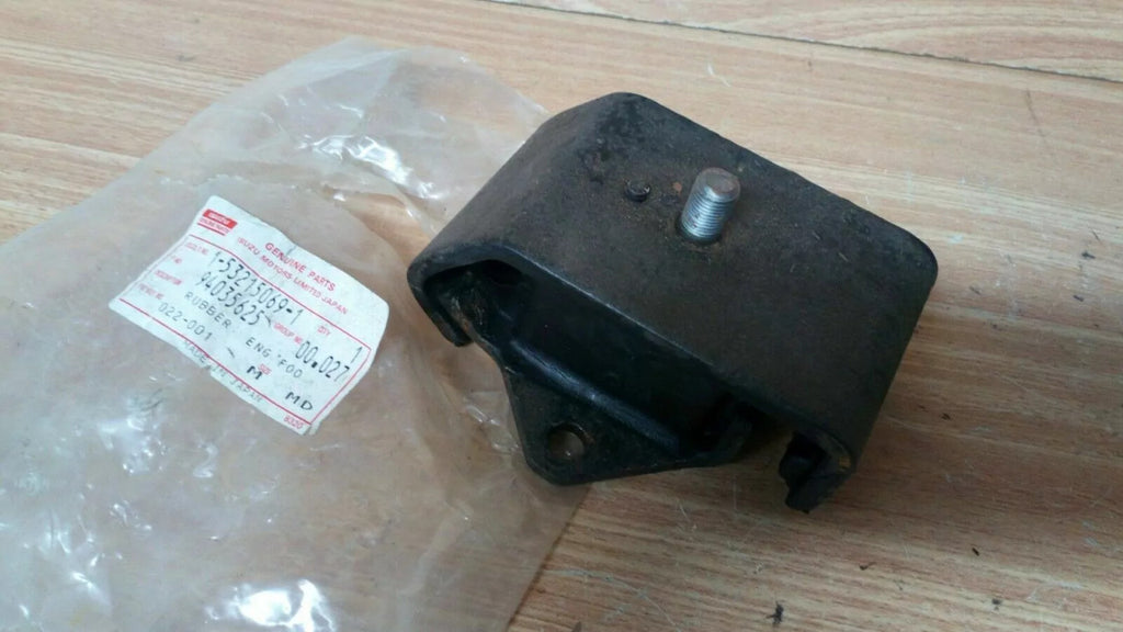 Engine Mount Front fits Isuzu Bus LT Truck FSR JCR ECR SCR 1532150691 Genuine View Front