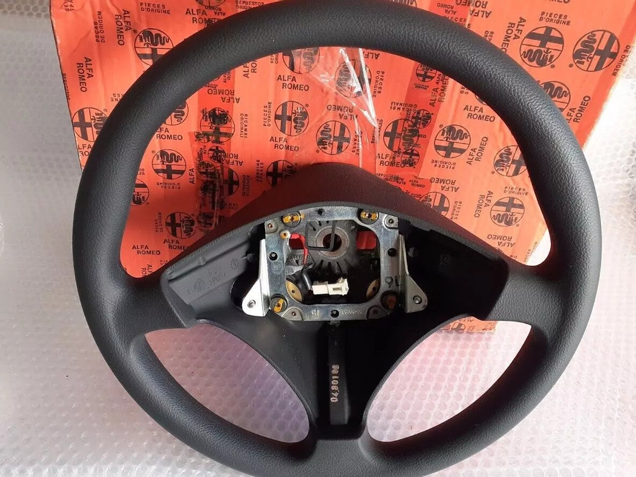 Steering Wheel fits Alfa Romeo 156 156016819 Genuine View Front