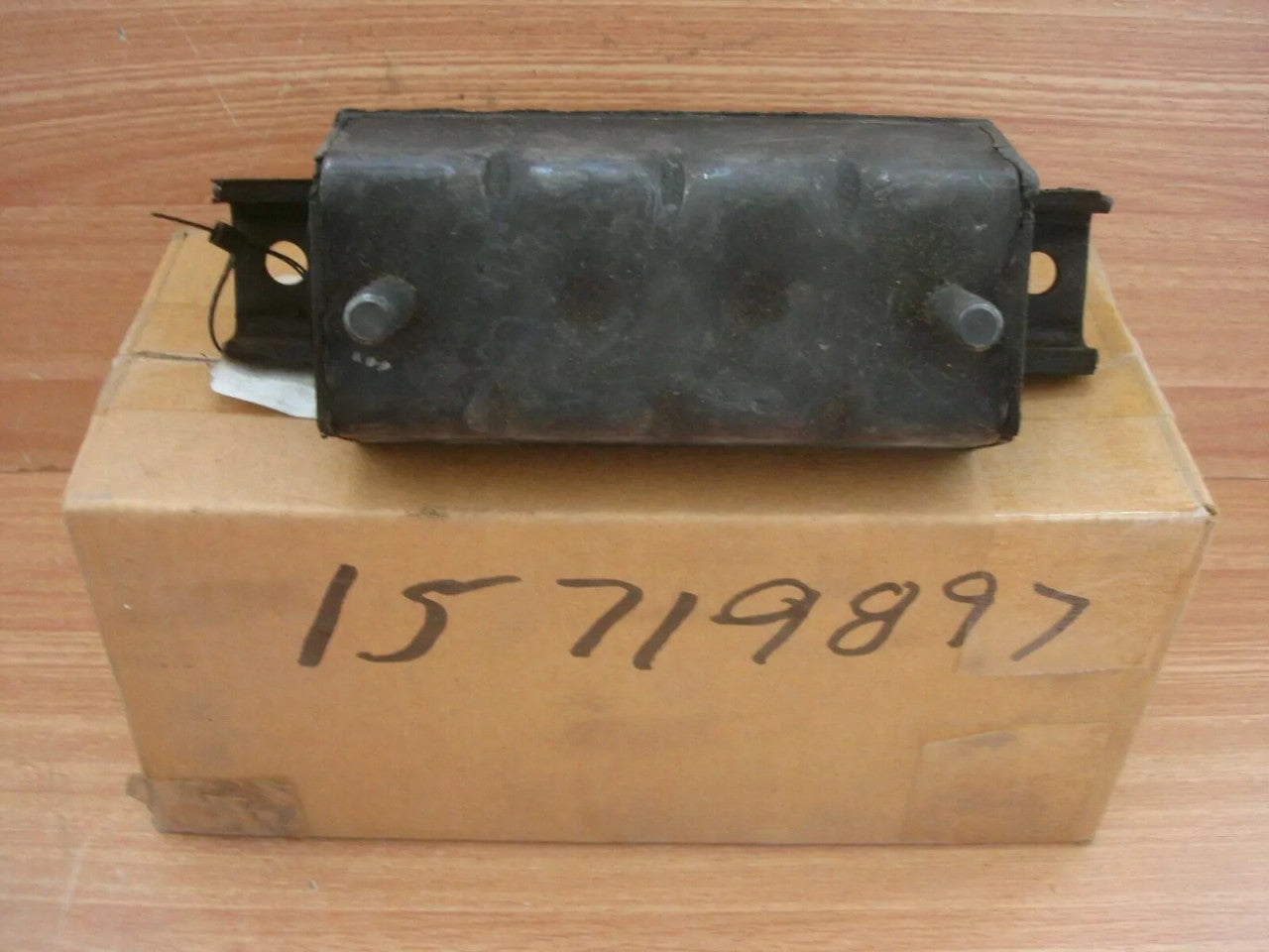 Engine Mount Rear fits Chevrolet Blazer GMC Jimmy 15719897 Genuine View Rear