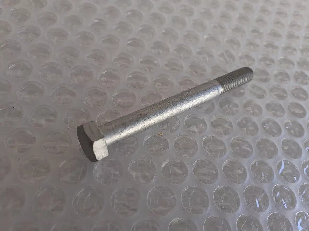 2x Screw Bolt fits Fiat Lancia Alfa Romeo Iveco 160448724 16044821 Genuine 16044824 View Front