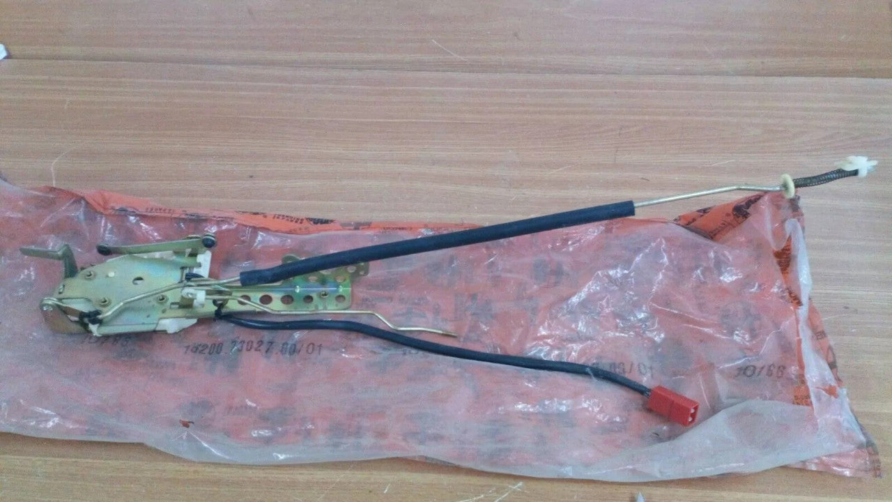 Door Lock Front Left fits Alfa Romeo 90 162007302700 Genuine View Front