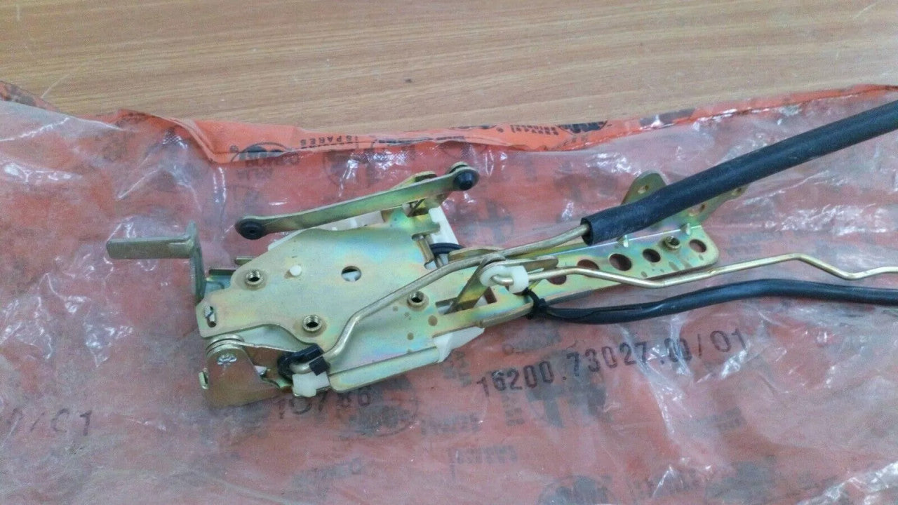 Door Lock Front Left fits Alfa Romeo 90 162007302700 Genuine View Right
