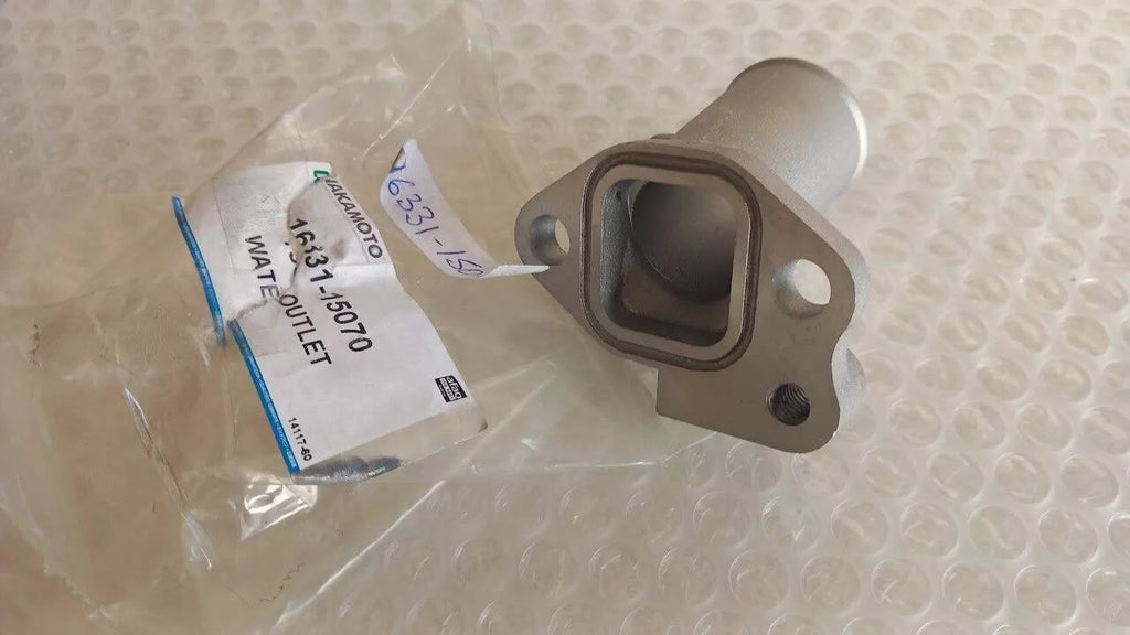 Water Outlet Flange Pipe fits Toyota Corolla AE Carina Corona AT 4AF 16331-15070 View Rear