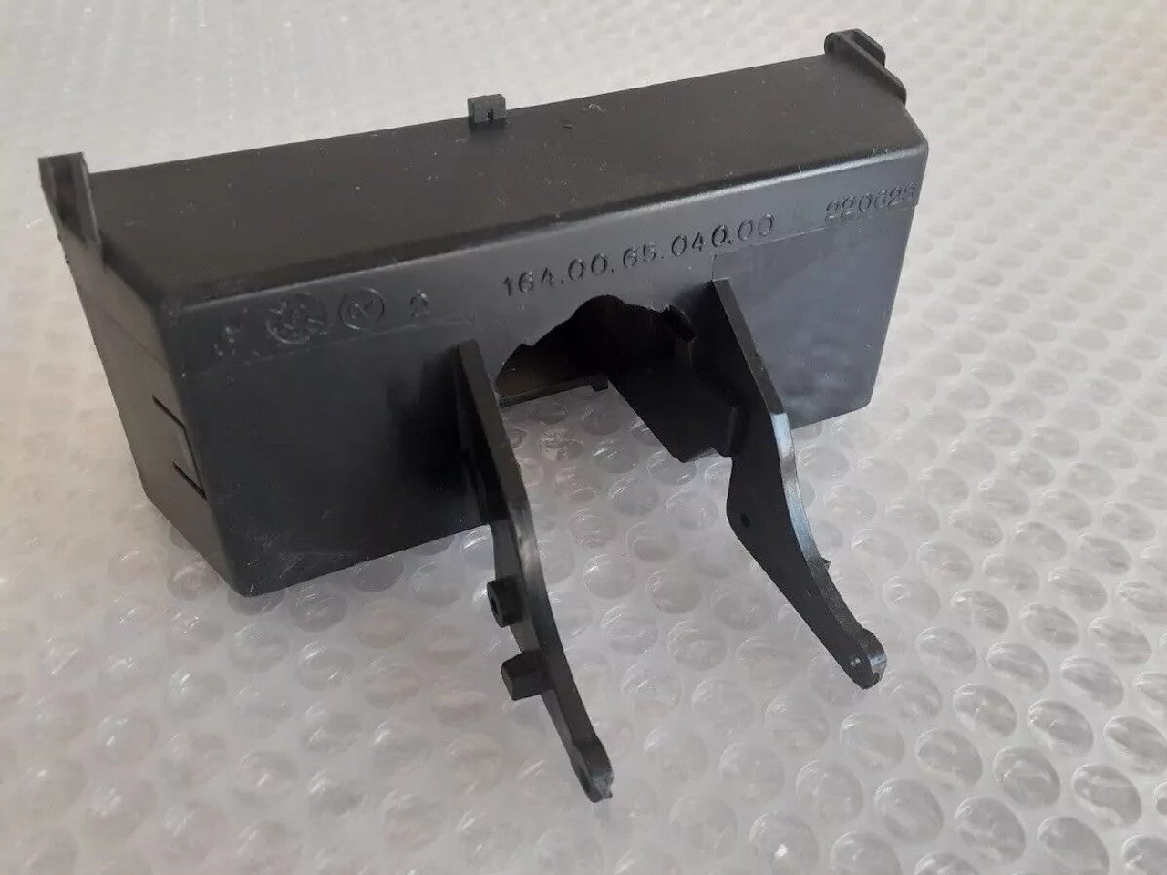 Ashtray Housing fits Alfa Romeo 164 60539020 Genuine 164006504000 View Right