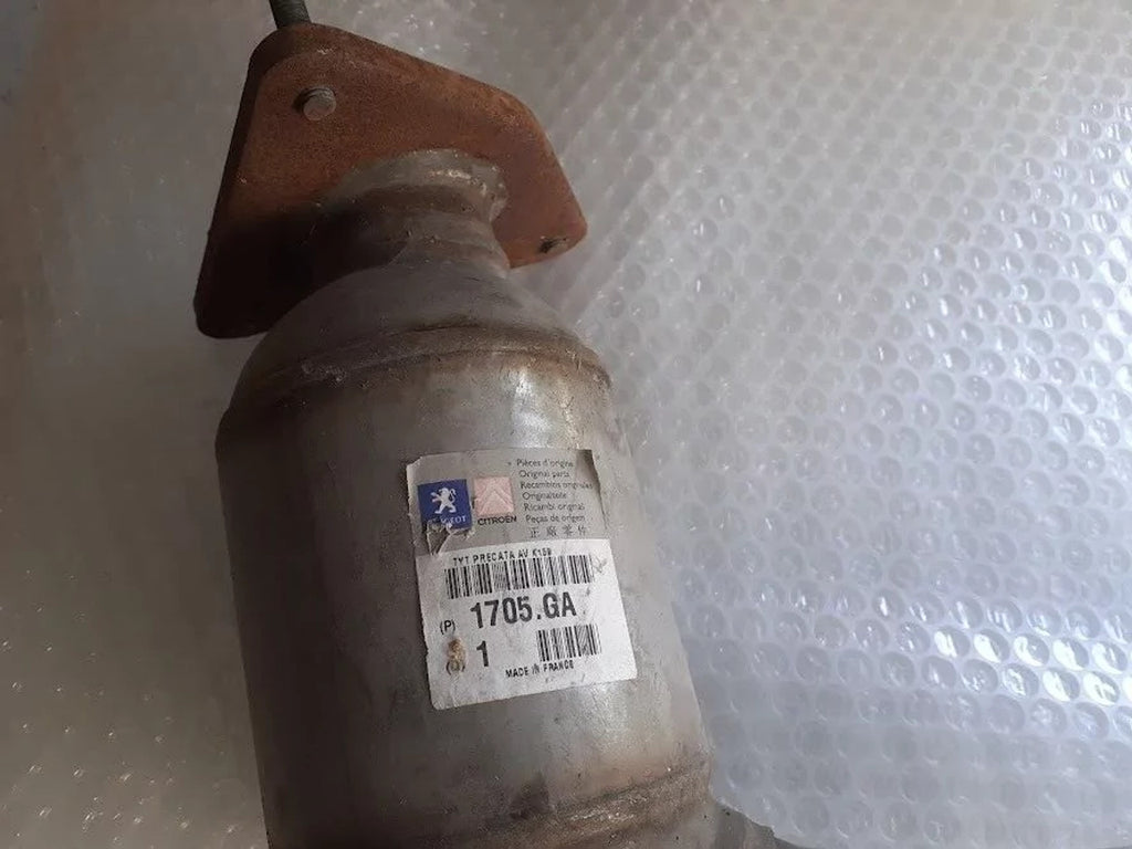 Catalytic Converter fits Peugeot 406 607 Citroen C5 1705GA Genuine View Rear