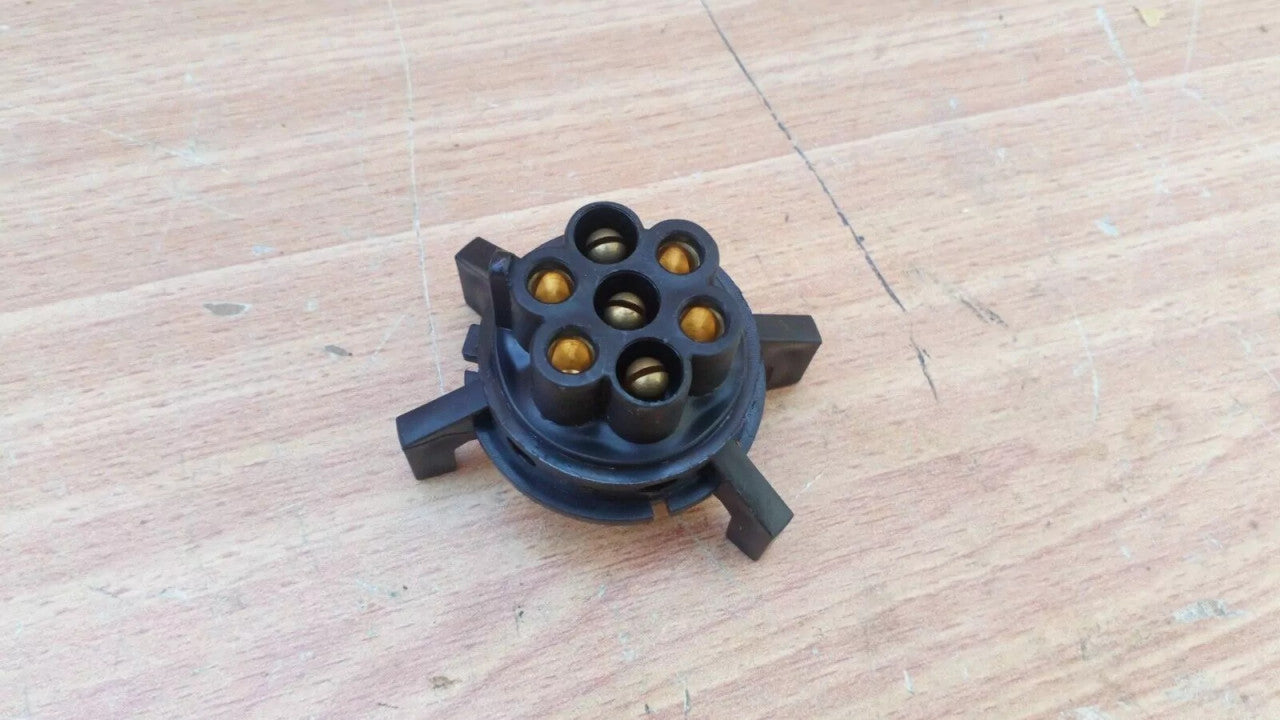 Tow Bar Trailer Coupling Socket Plug fits Opel Vauxhall Omega Calibra Senator 1736331 View Front