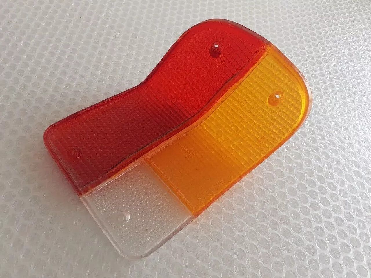 Rear Light Lens Left fits Alfa Romeo Alfasud 17601029 View Right