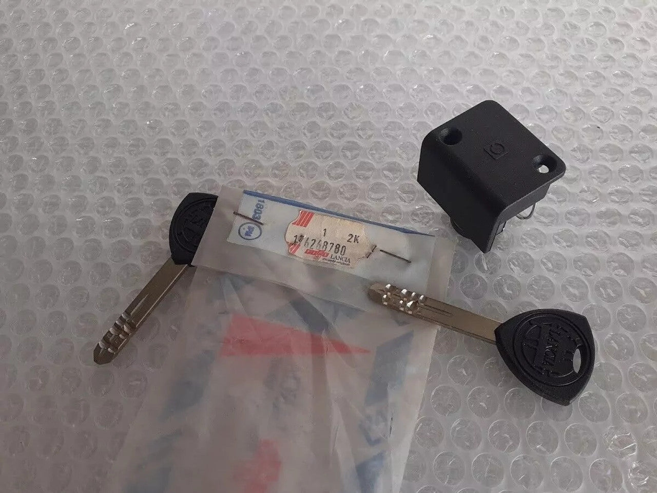 Glove Box Lock with Keys fits Lancia Delta EVO 4WD 176268780 Genuine View Rear