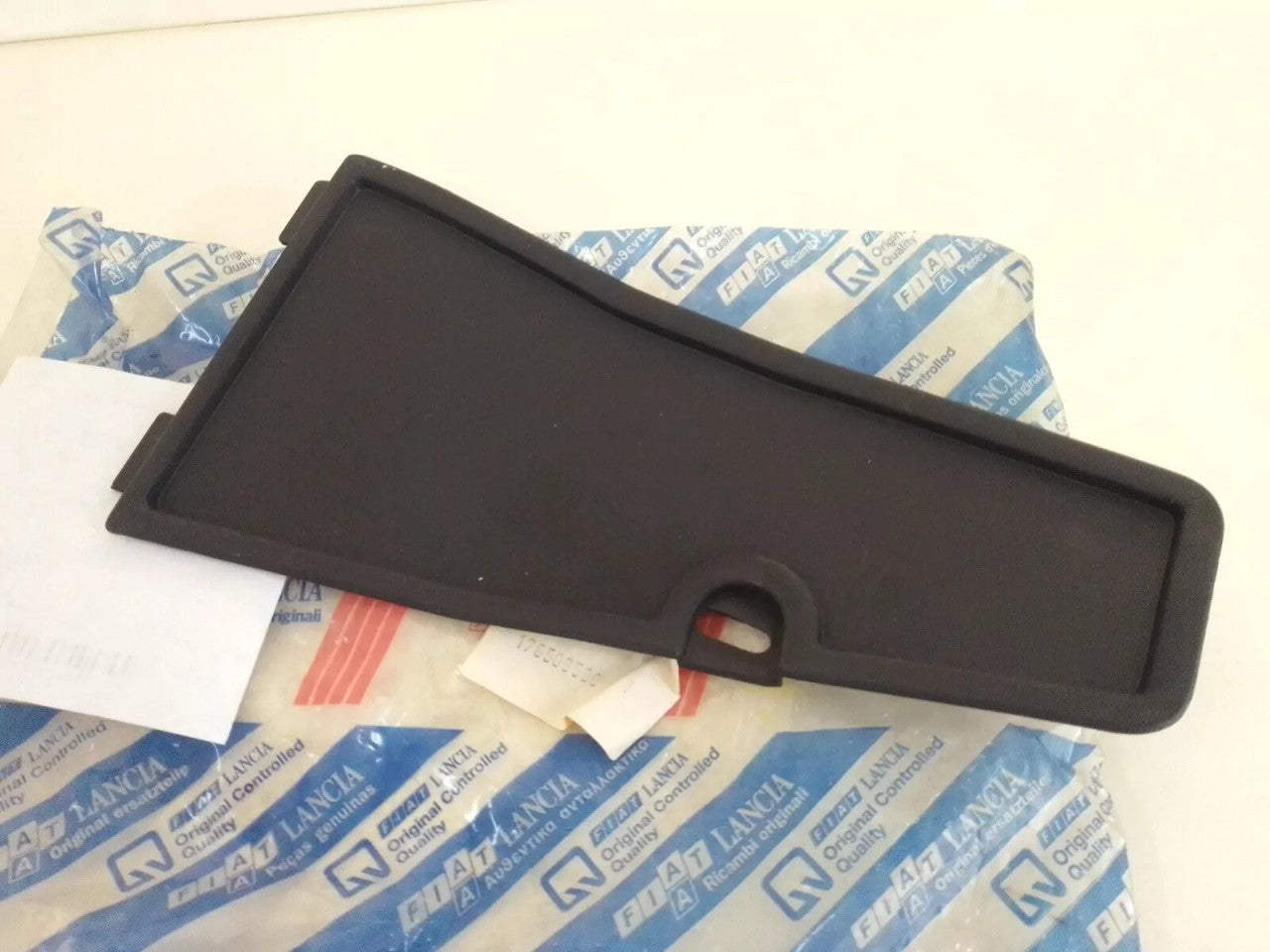 Dashboard Cover Trim Left fits Lancia Delta Evolution 4WD 176509580 Genuine View Front