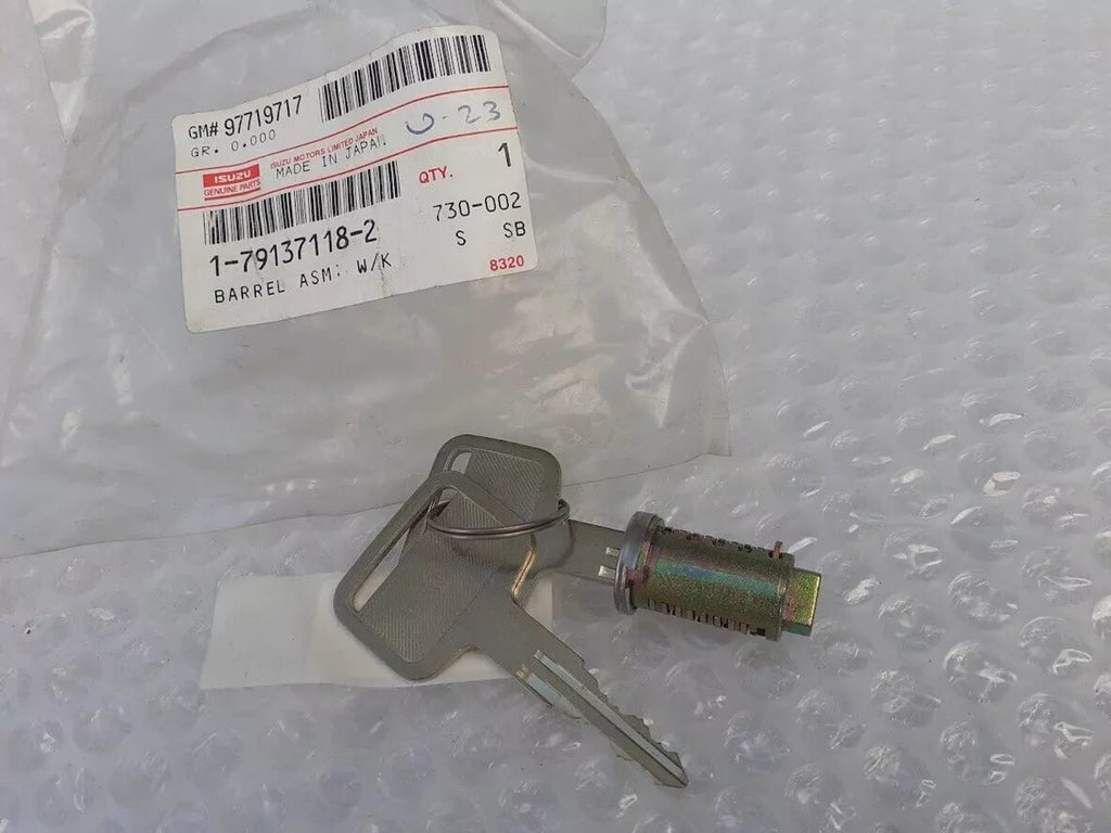 Lock Barrel and Key Steering fits Isuzu Bus Truck 1791371182 Genuine View Front