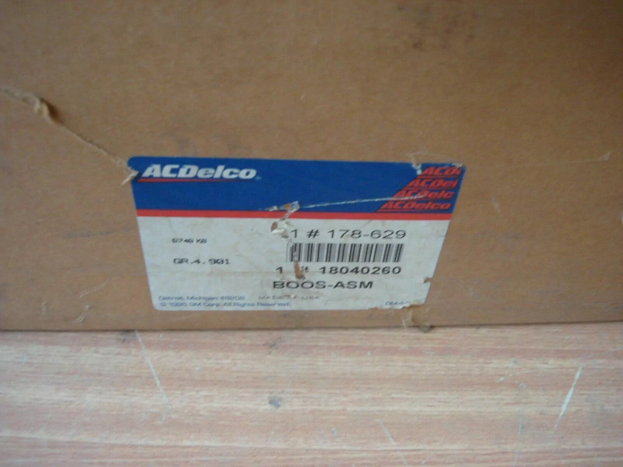 Brake Servo Booster fits Chevrolet Blazer GMC Jimmy 18040260 Genuine View Right