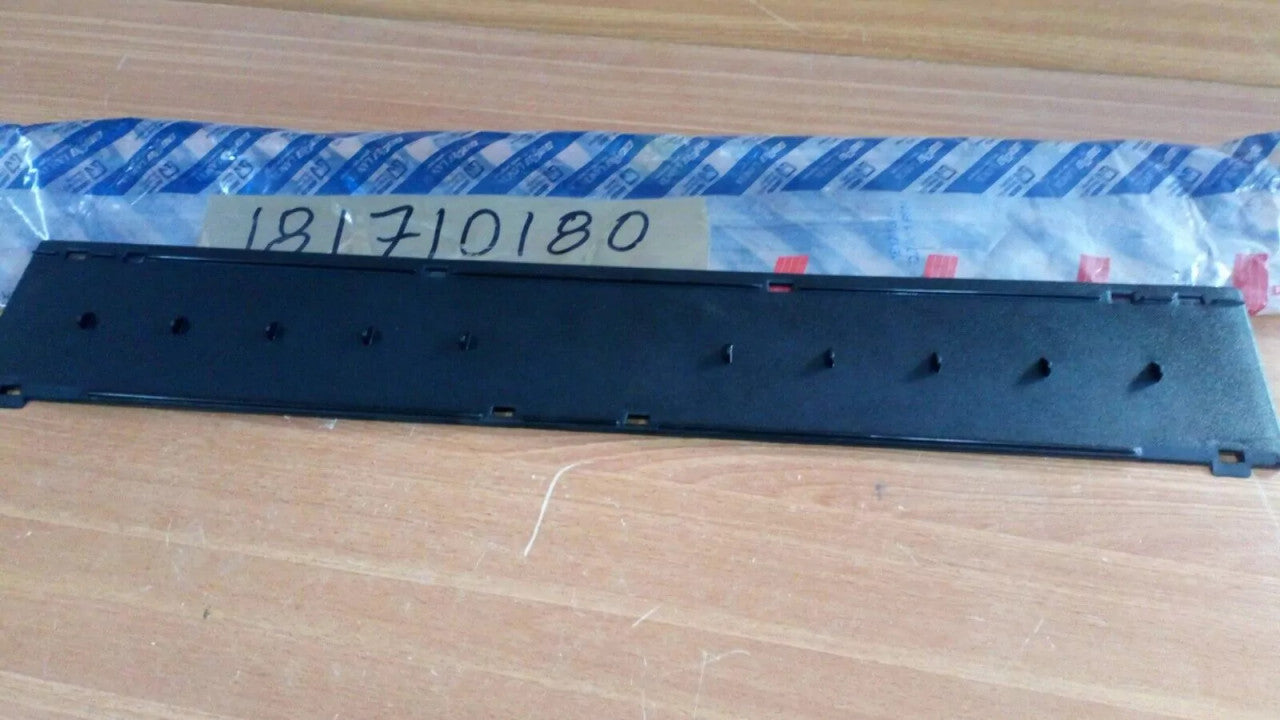 Front Grill Support Bracket fits Fiat Uno 181710180 Genuine View Front