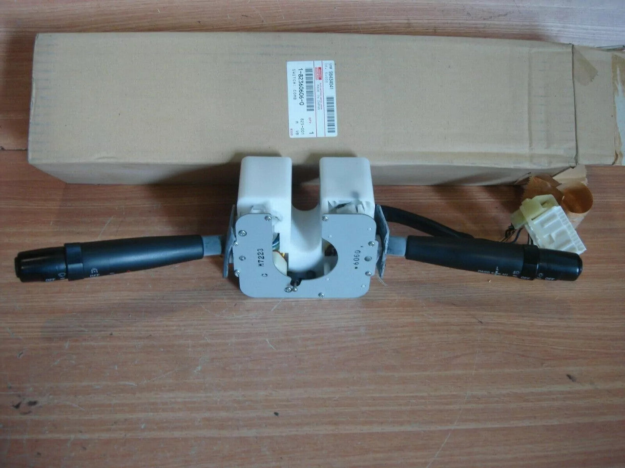 Switch Steering Column fits Isuzu Bus LT 1823606060 Genuine View Front