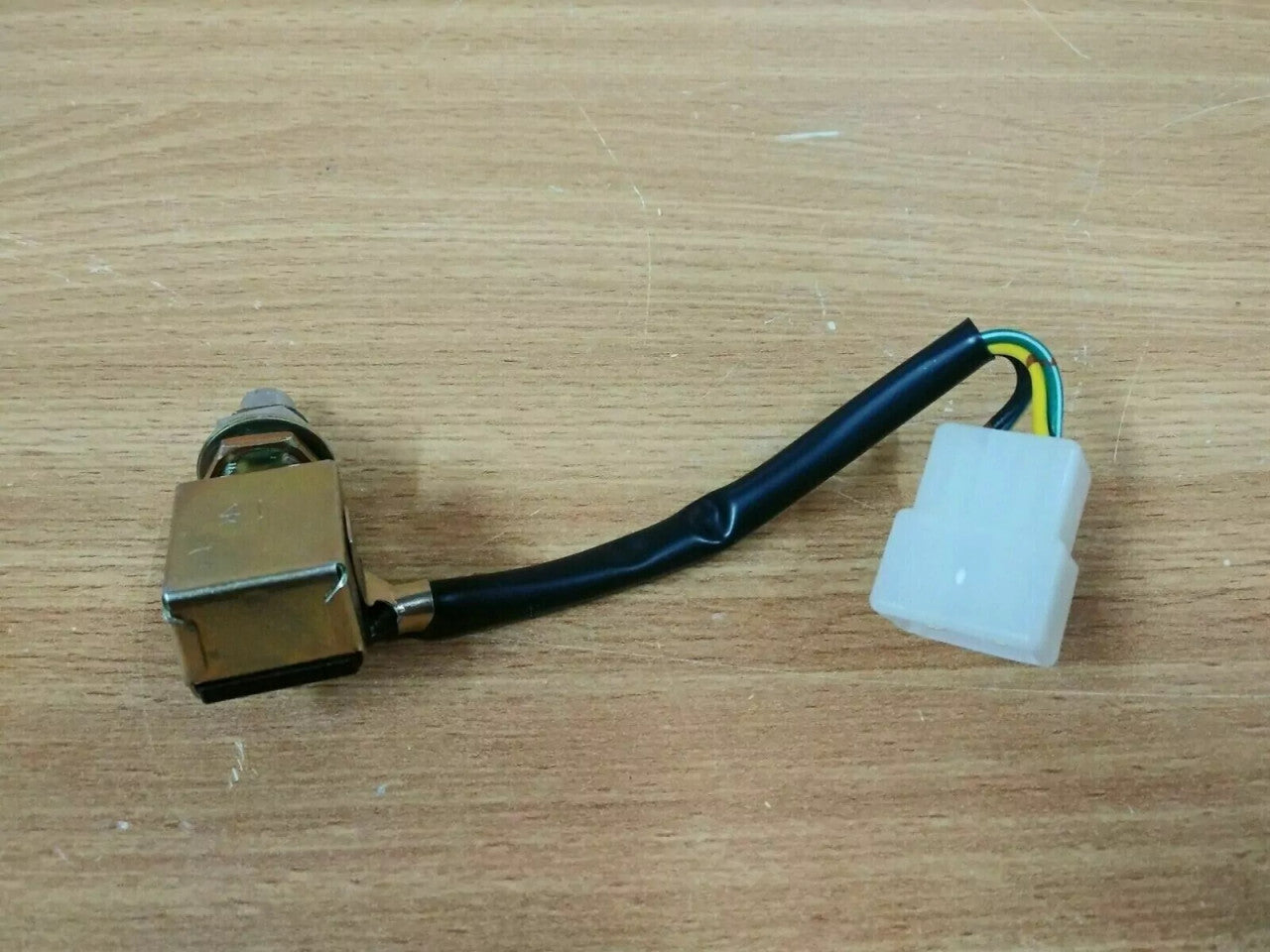 Handbrake Switch fits Isuzu Bus Truck CHR FSS FSR LT 1824400280 Genuine View Right