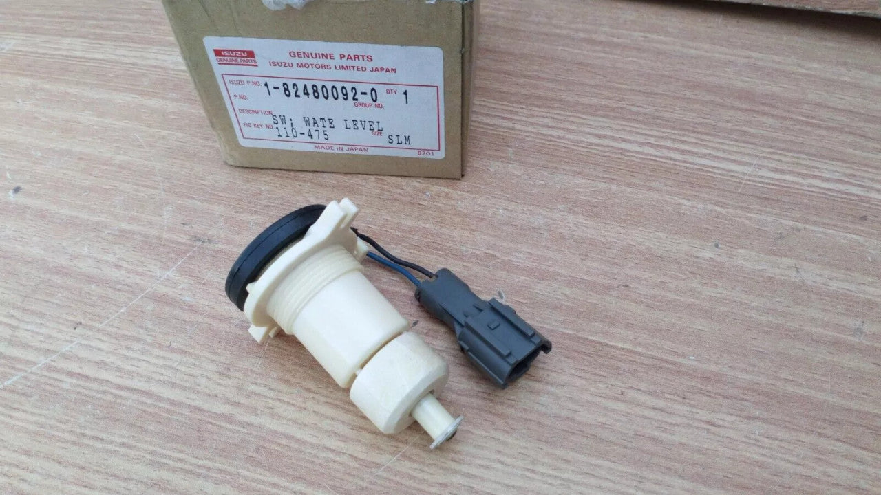 Switch Water Level fits Isuzu Bus Truck 1824800920 Genuine View Front