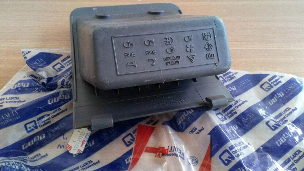 Dashboard Cap Fuses fits Fiat Punto 182705362 Genuine View Upper