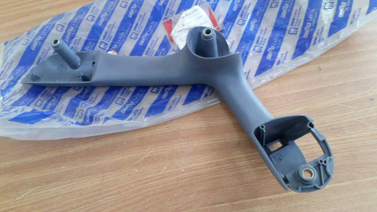 Interior Door Pull Handle Front Left fits Fiat Punto 55 75 90 182727660 Genuine View Left