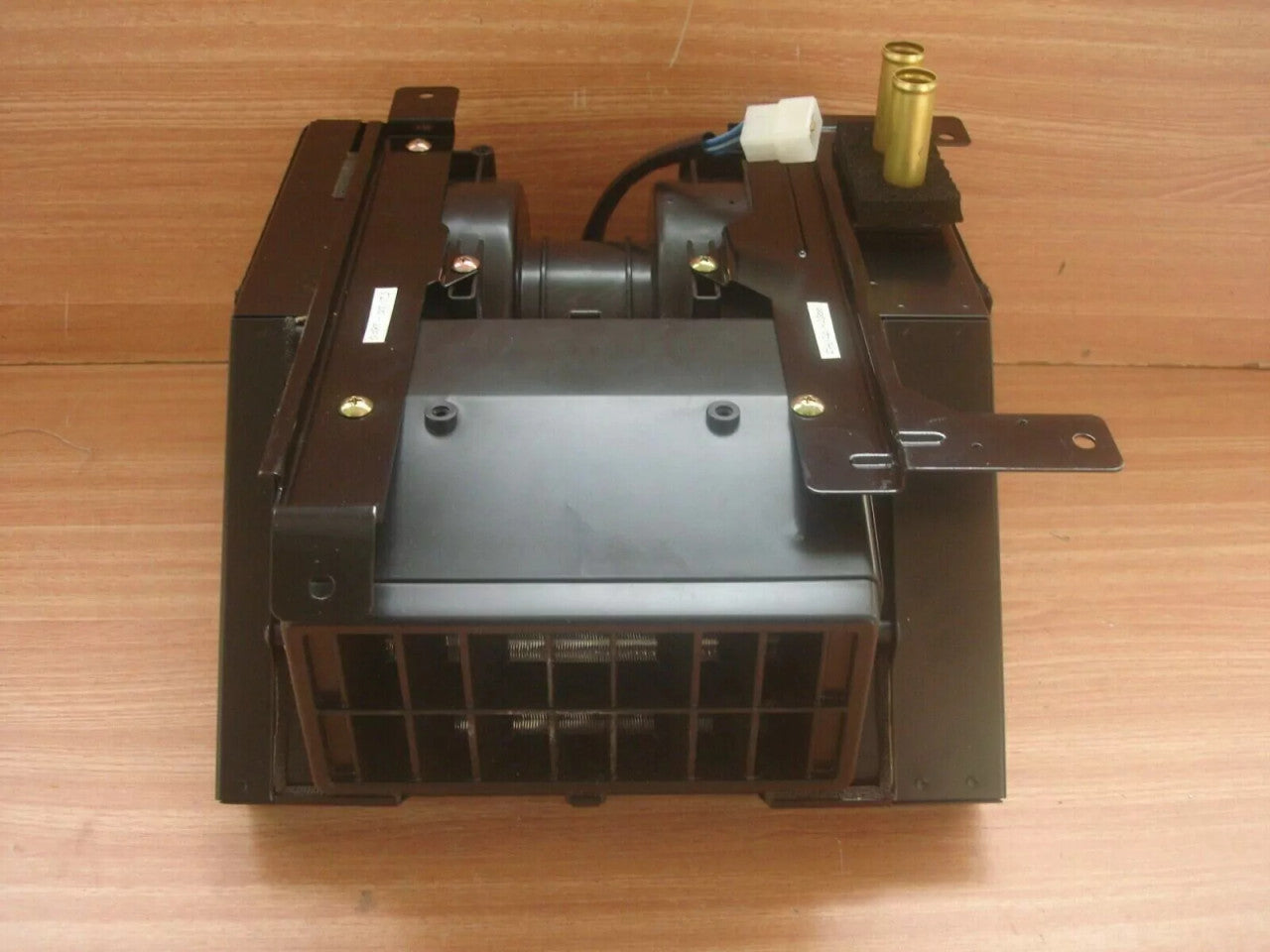 Heater Core fits Isuzu Truck Bus MT LT MR 1835111180 Genuine View Lower