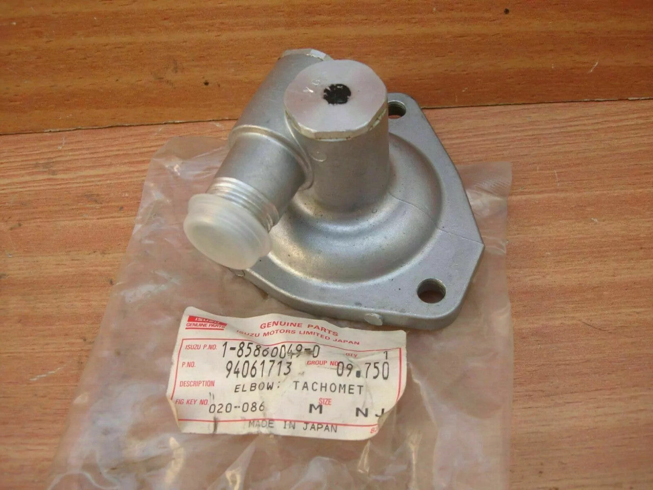 Tachometer Elbow fits Isuzu Bus Heavy Trucks Hitachi Mark2 Excavators Genuine 1858600490 View Front