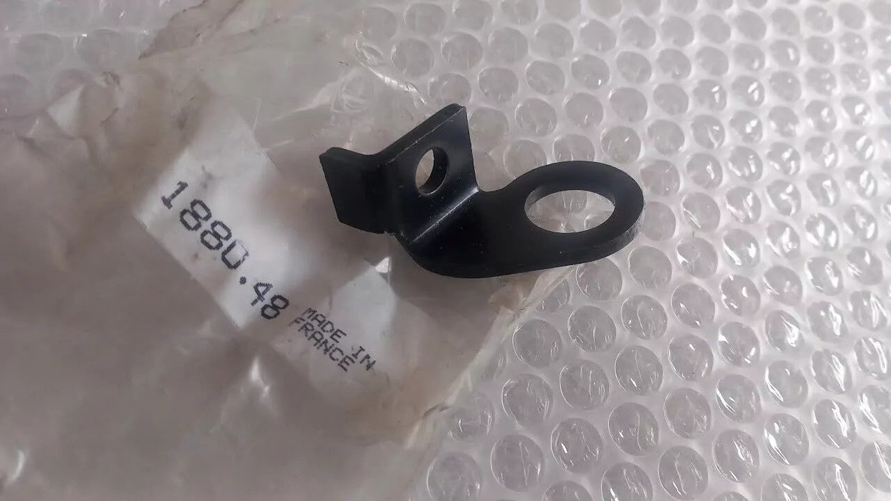 Engine Hook Bracket Right fits Peugeot Citroen 188048 Genuine View Front