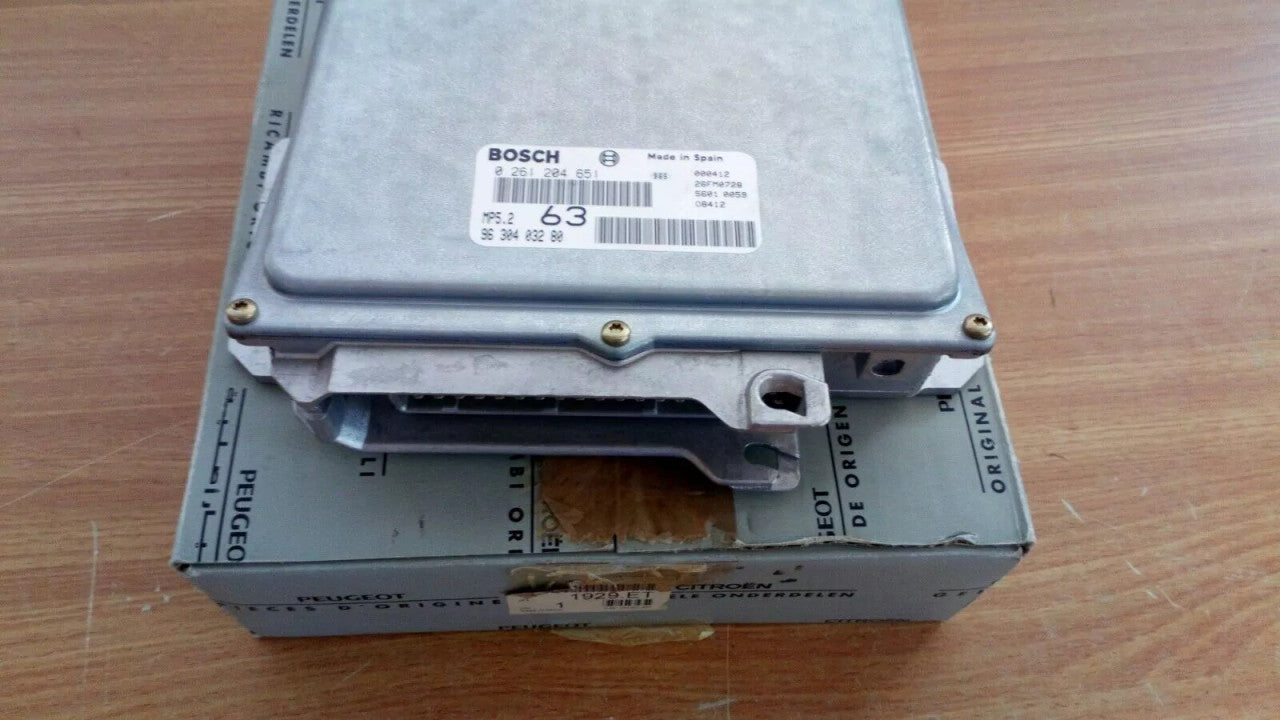 Engine Control Unit ECU fits Peugeot 406 Citroen Xantia 1929ET Genuine View Rear