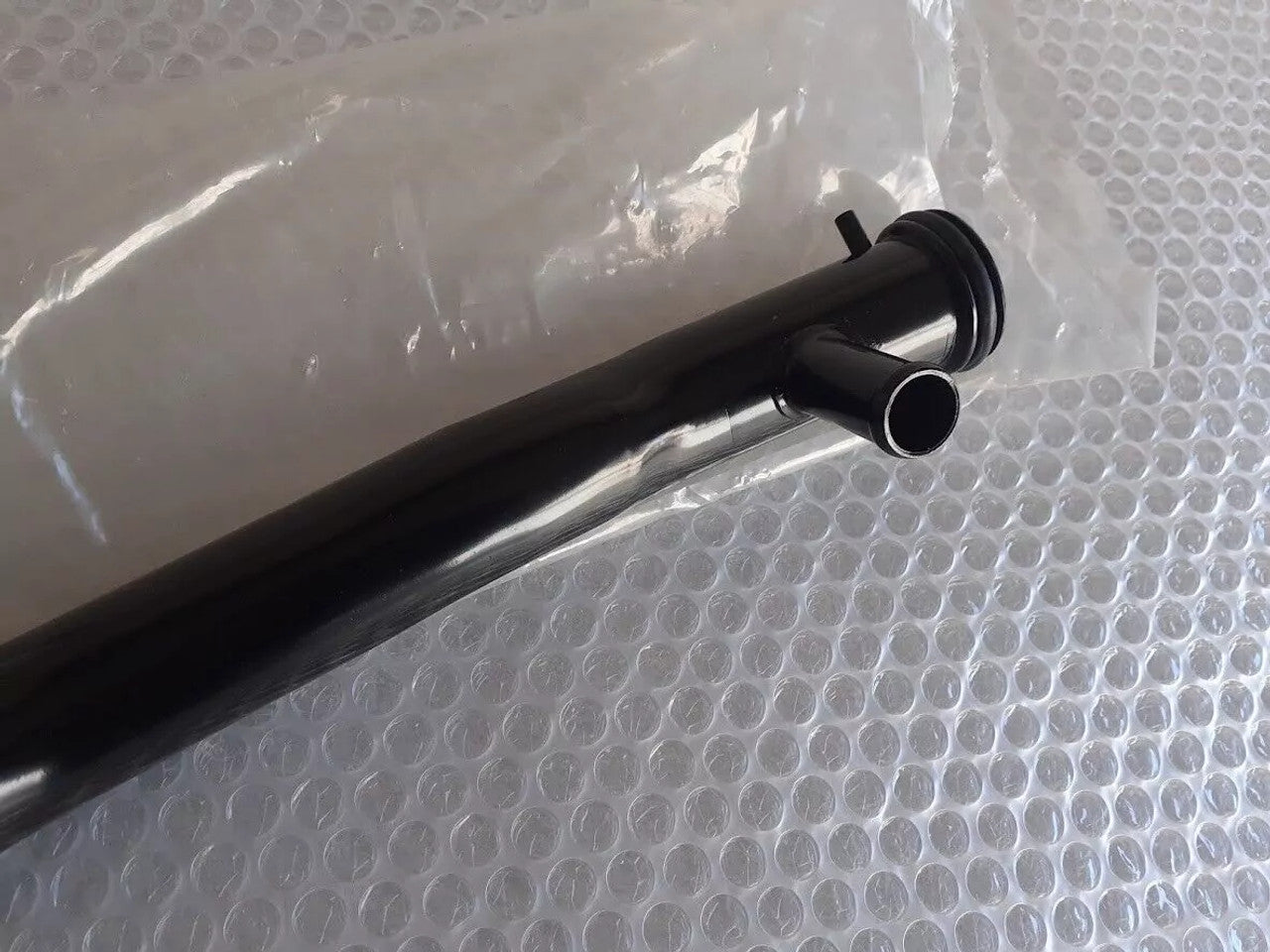 Engine Cooling Pipe fits Honda Accord CB7 CB8 CB9 CD2 F22A 19505-PT2-000 View Right
