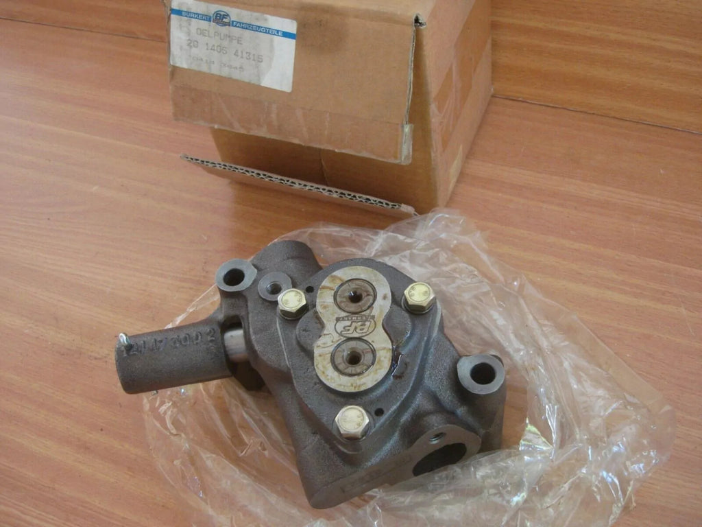 Oil Pump fits Deutz KHD BF10 F12 20140541315 View Rear