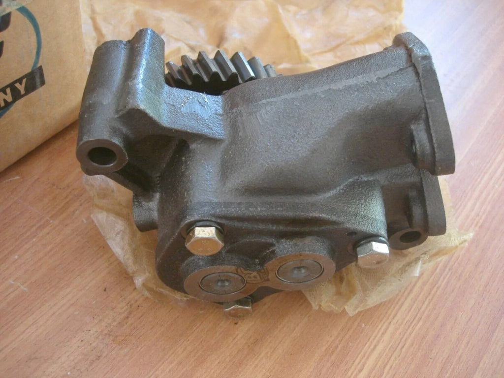 Oil Pump fits Deutz MWM BF10L413F BF10L513 20140541316 View Right