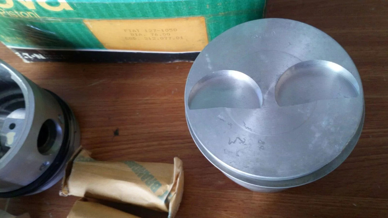 4x Pistons fits Fiat 127 Fiorino 147 Ritmo 60 Rustica 76mm Bore STD 1048cc 212.077.01 View Rear