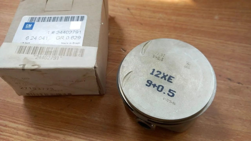 Piston fits Opel Vauxhall X12XE Z12XE +0.50mm Oversize 24402791 Genuine View Front