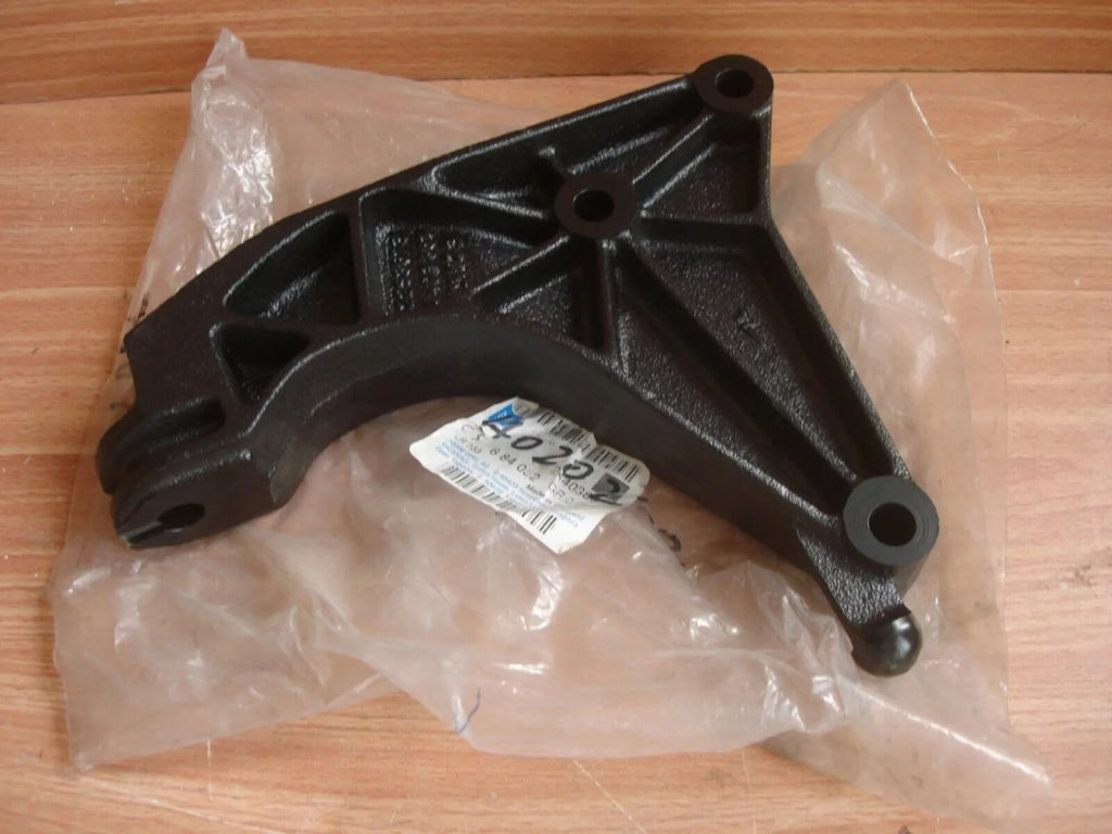 Engine Mount Bracket Rear fits Opel Astra G Zafira A F23 M/T 24403861 Genuine View Right