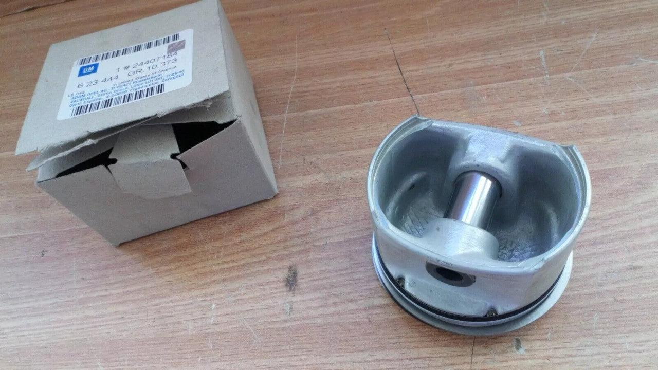 Piston STD fits Opel Vauxhall Corsa C Astra G Z14XE 24407184 Genuine View Rear