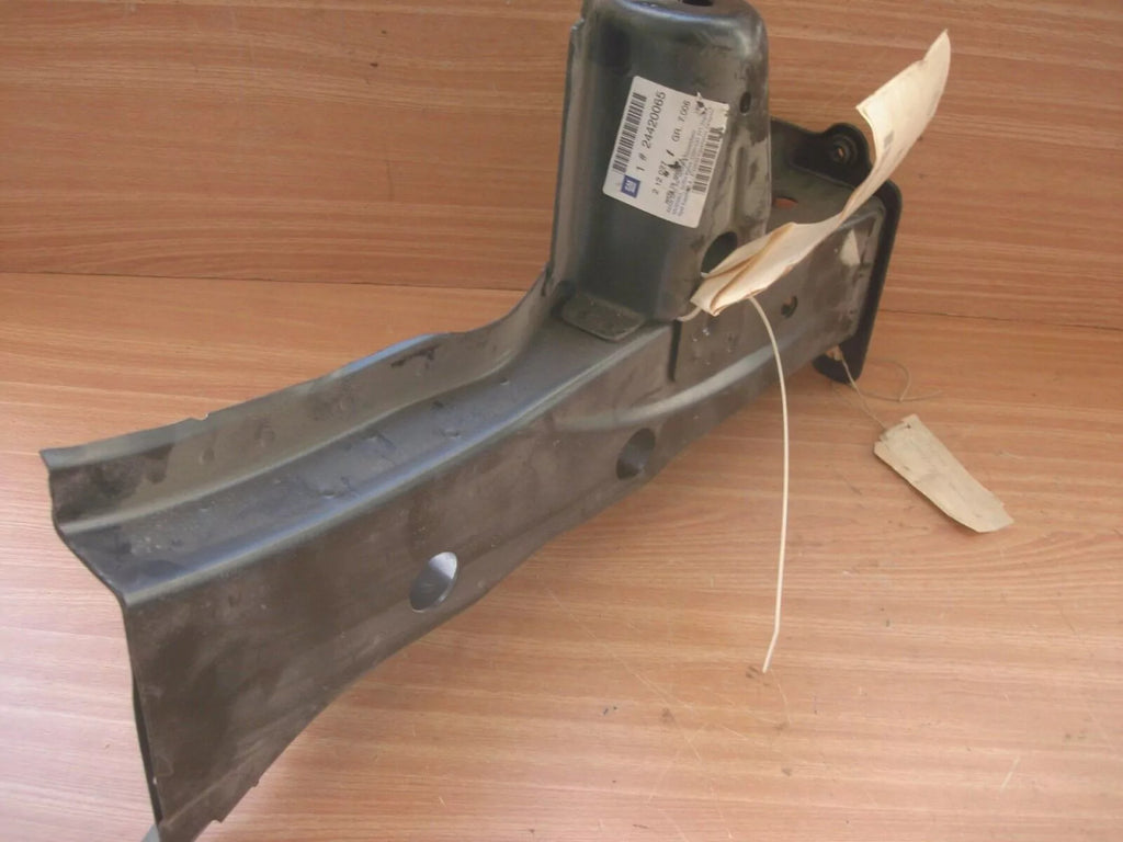 Side Member Front Right fits Opel Vauxhall Corsa C 24420065 Genuine View Left