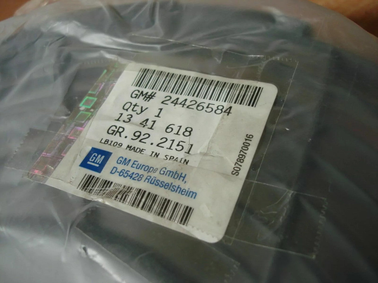 Air Condition Grill Cowl fits Opel Vauxhall Tigra B Corsa C 24426584 Genuine View Right