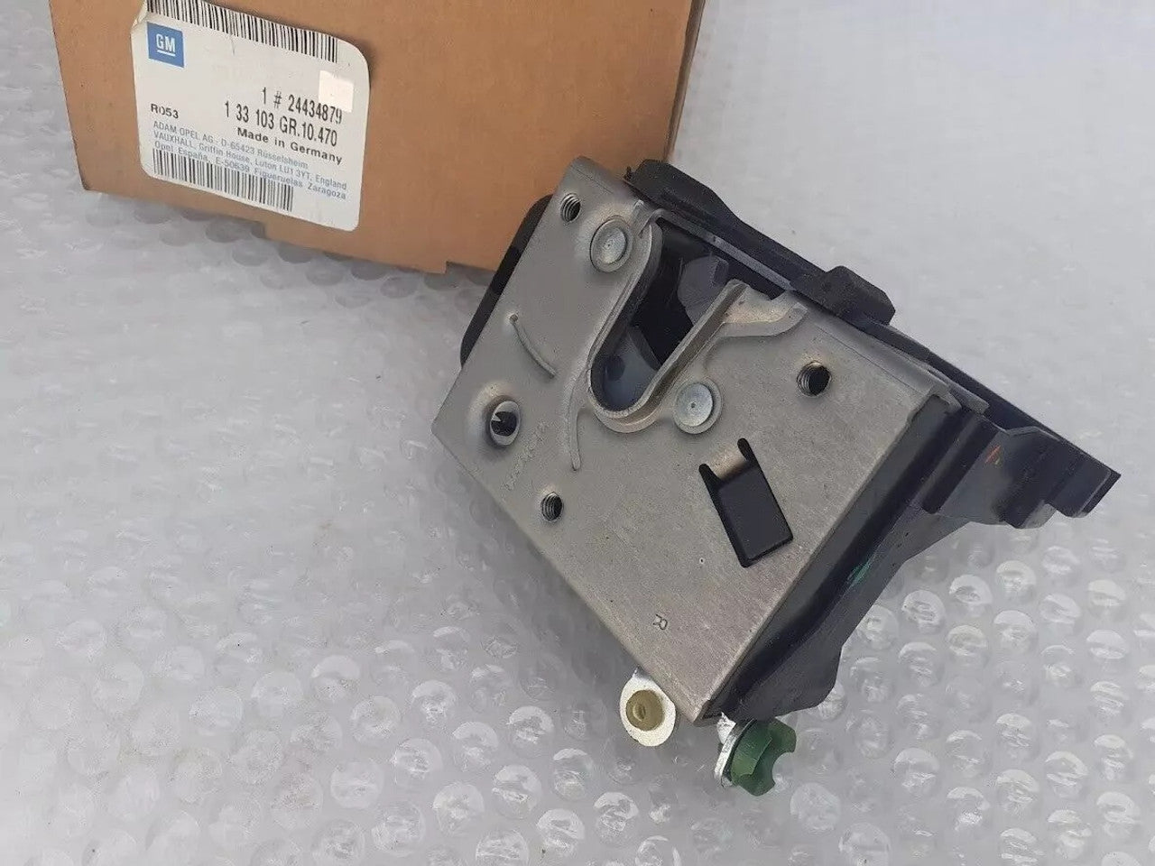 Door Lock Front Right RHD fits Opel Vauxhall Corsa C Meriva A 24434879 Genuine View Upper
