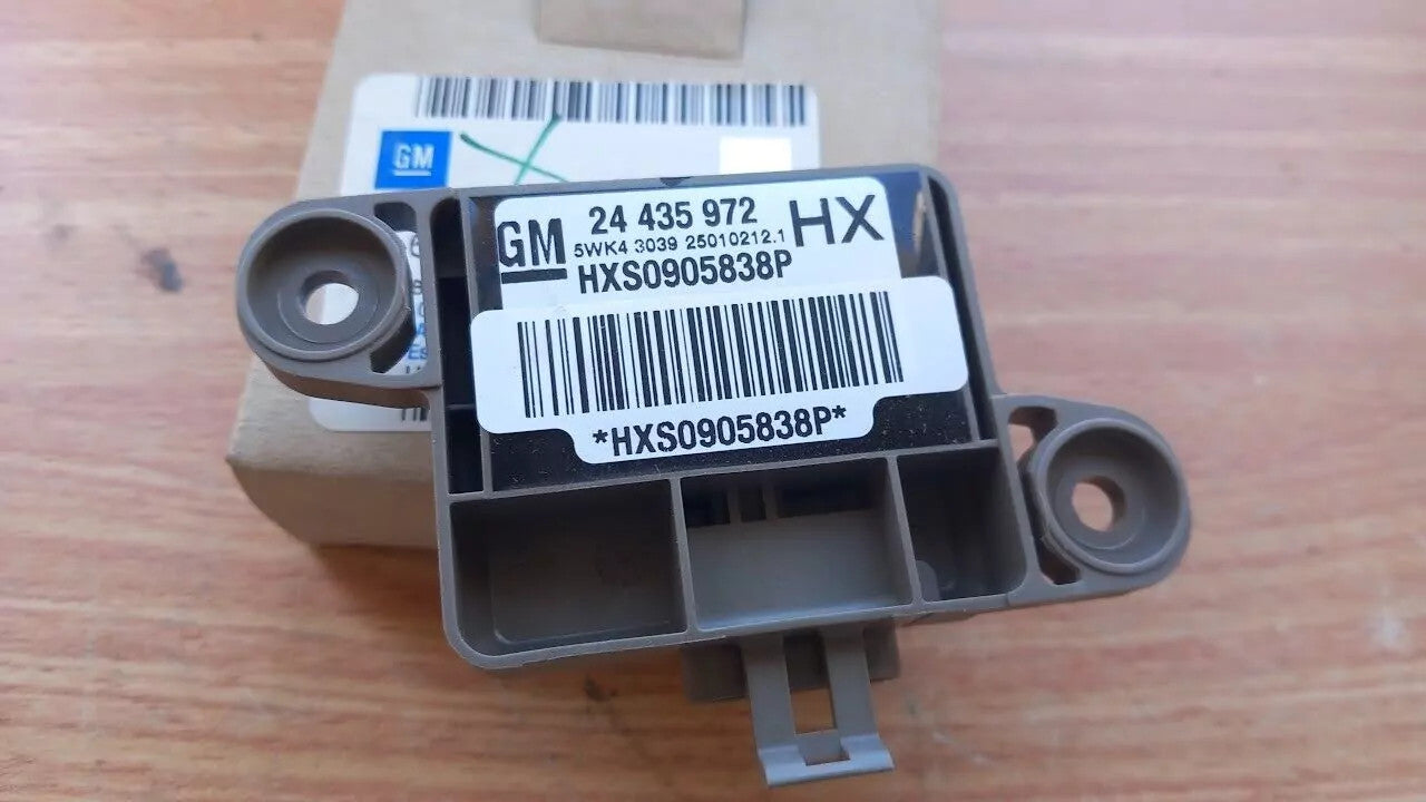 Airbag Sensor fits Opel Vauxhall Vectra B 24435972 Genuine View Rear