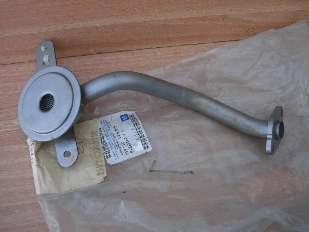 Oil Pump Tube fits Opel Vauxhall Astra G H Zafira A B 24438219 Genuine View Front