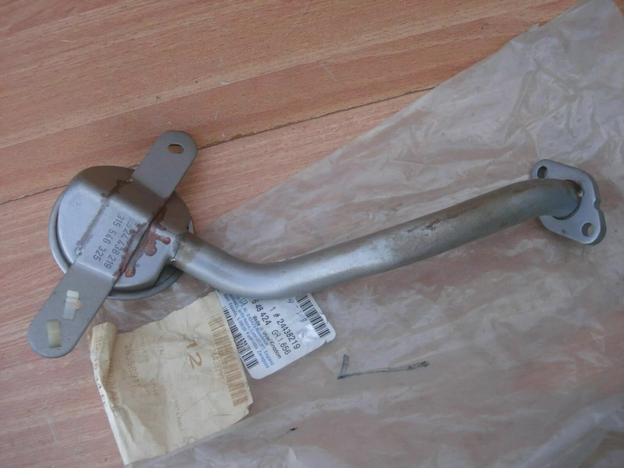 Oil Pump Tube fits Opel Vauxhall Astra G H Zafira A B 24438219 Genuine View Rear