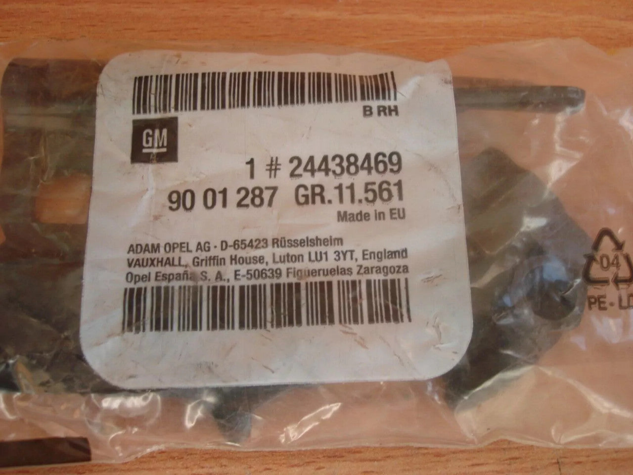 Repair Kit Front Right Seat Rail fits Opel Vauxhall Corsa C 24438469 Genuine View Rear