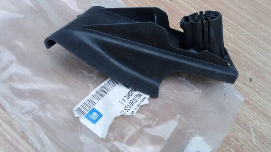 Plug Front Right Sidemember fits Opel Vauxhall Vectra C Signum Saab 9-3 24460988 View Front