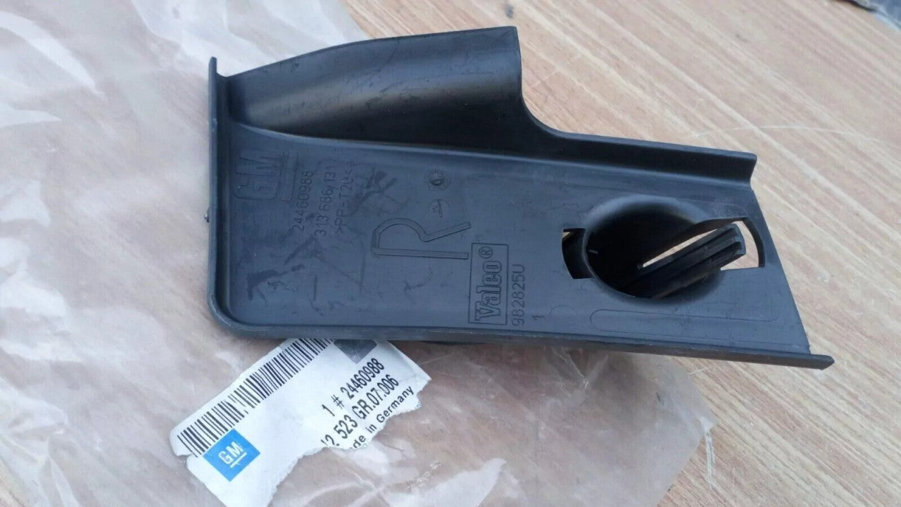 Plug Front Right Sidemember fits Opel Vauxhall Vectra C Signum Saab 9-3 24460988 View Rear