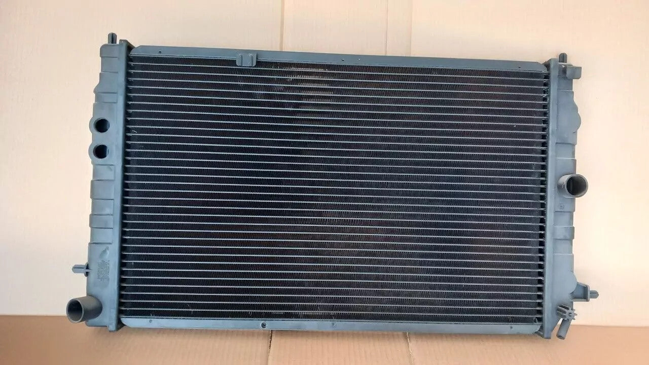 Radiator fits Opel Vauxhall Calibra Vectra A Cavalier 90443466 2519290 View Front